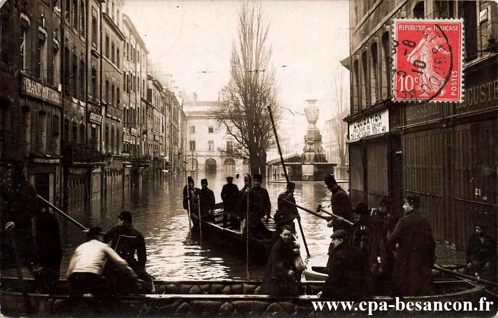 BESANÇON - Inondations de Janvier 1910 - Place de la Révolution. Rue des Boucheries